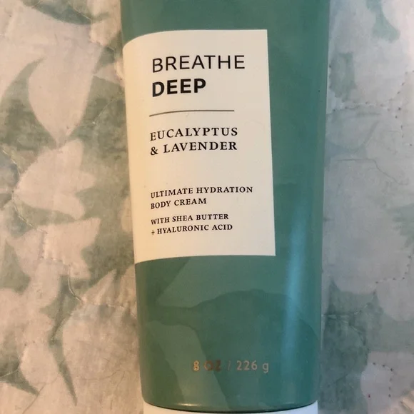 Bath & Body Works Aroma - Picture 2 of 3